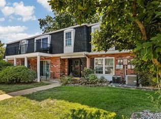853 Dumont Pl, Saint Louis, MO 63125