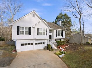 20 Miners Point SE, Acworth, GA 30102