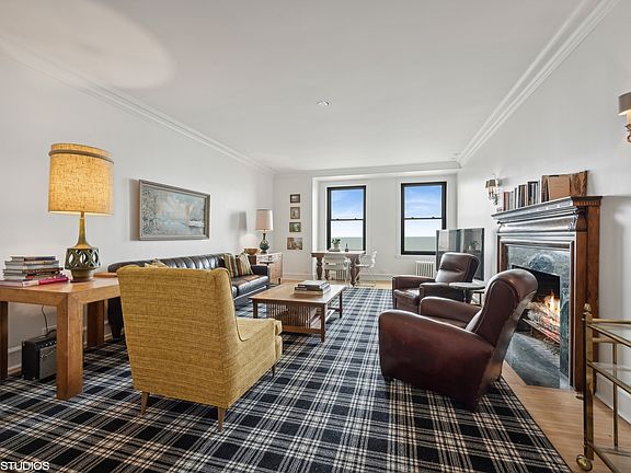 4th image of 3500 N Lake Shore Dr APT 15D