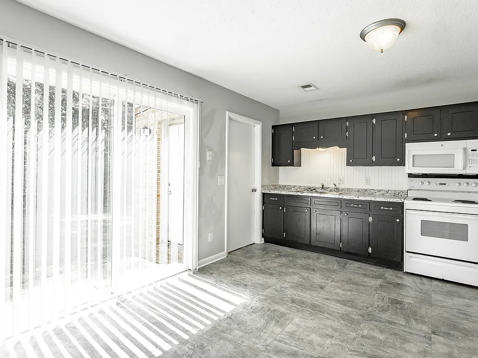 Saint Victors Lane Townhomes