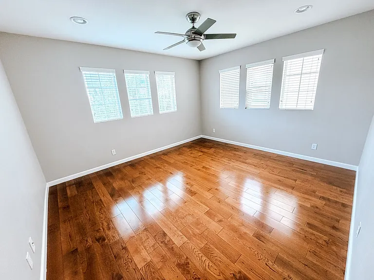 2336 Millenium Ln — Photo 7