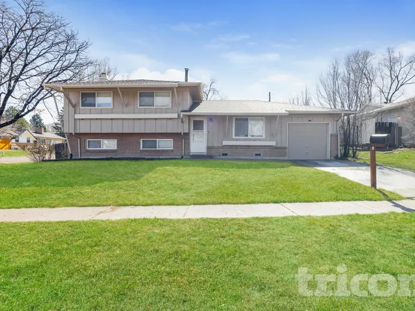 1303 Rushmore Dr, Colorado Springs, CO 80910