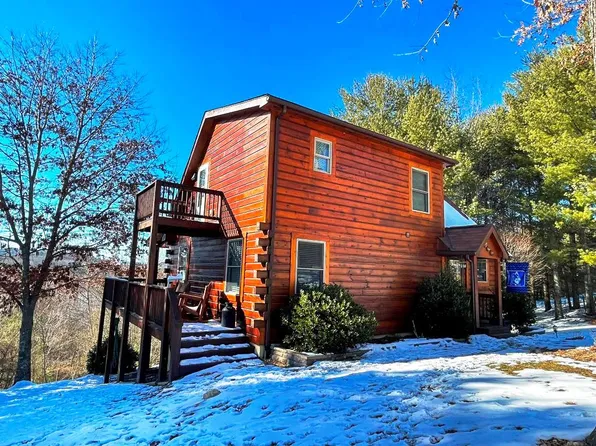 612 Laurel Mountain Ln, Woodlawn, VA 24381