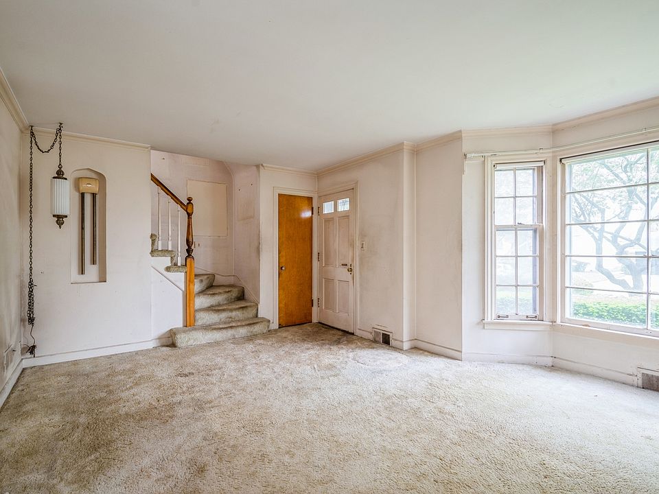 7251 N Kilpatrick Ave, Lincolnwood, IL 60712 Zillow