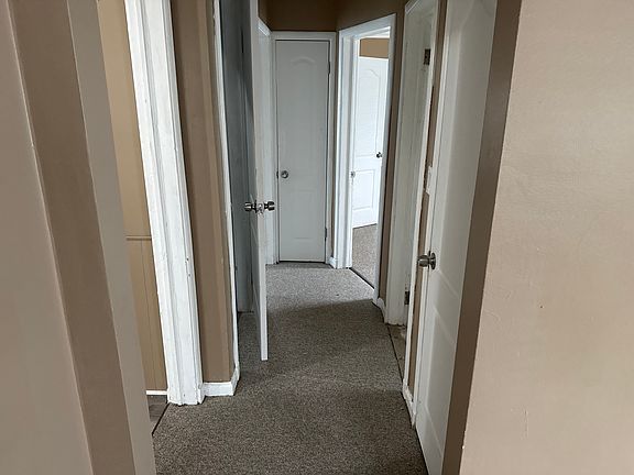 4th image of 18241 Kentfield St