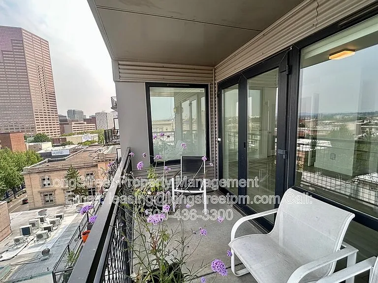 300 NW 8th Ave #902 — Photo 28