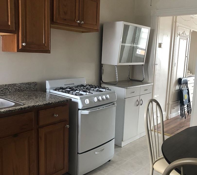 1st image of 3533 N 11th St APT 3