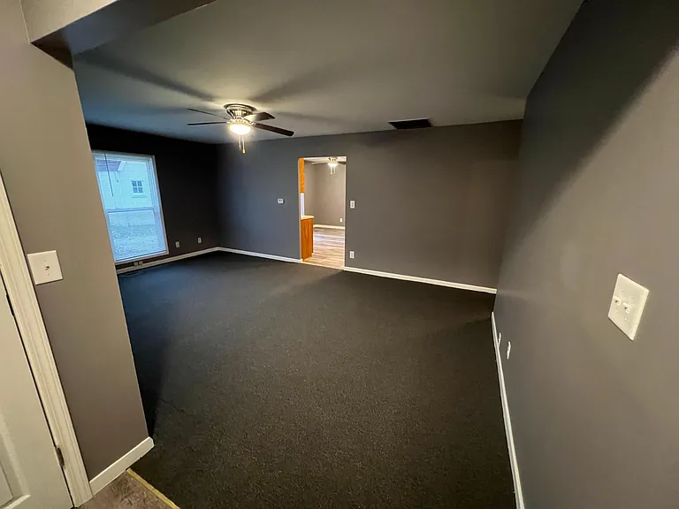 2418 Sheridan Dr — Photo 14