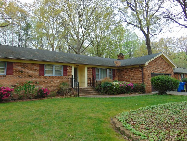 1st image of 816 Englewood Dr