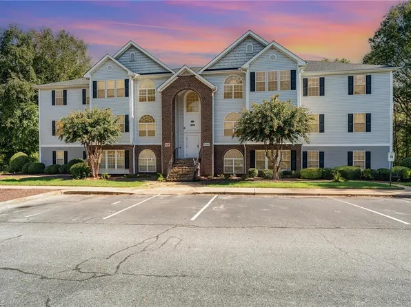 3694 Cotswold Ave Unit 3D, Greensboro, NC 27410