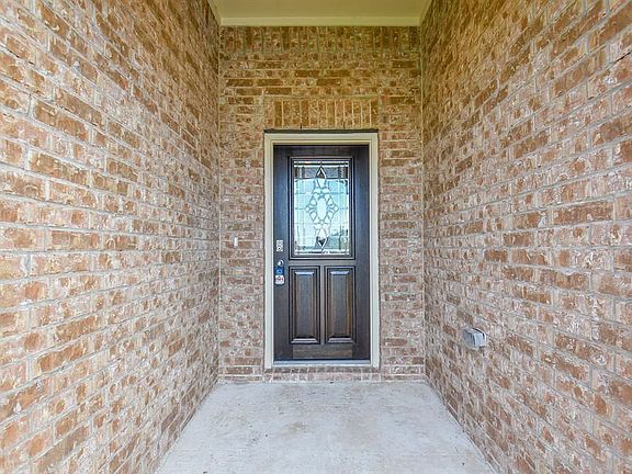 3rd image of 1307 Wheatland Terrance Ln