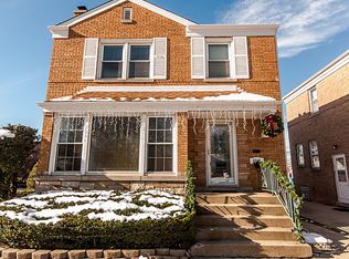 9858 S Claremont Ave, Chicago, IL 60643