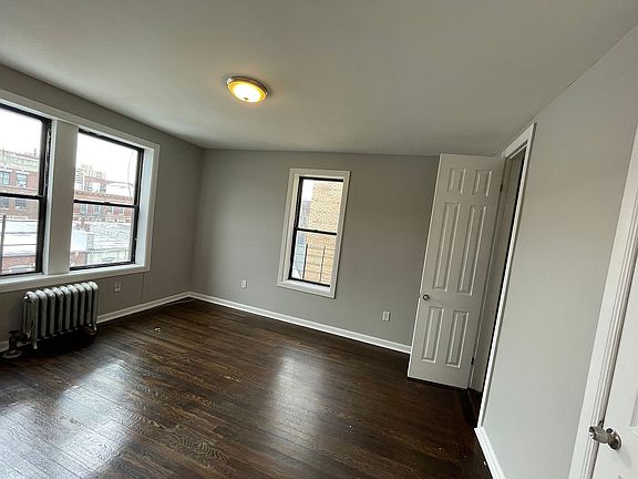 5th image of 2401 Davidson Ave APT 6A