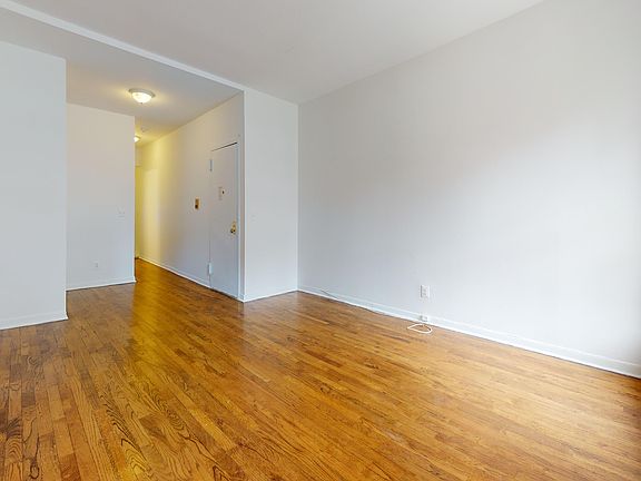 5th image of 214 E 85th St APT 5B