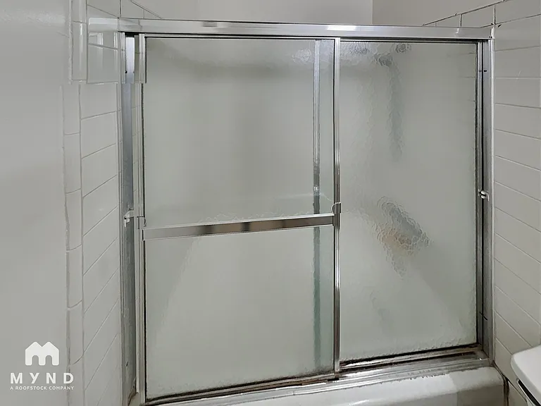 870 Burbank Dr #5 — Photo 12