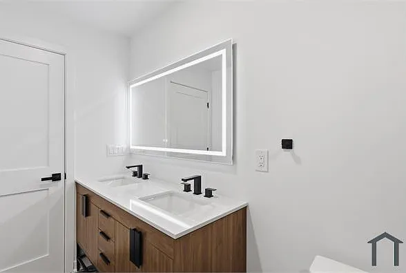 4129 Ogden St #7 — Photo 22