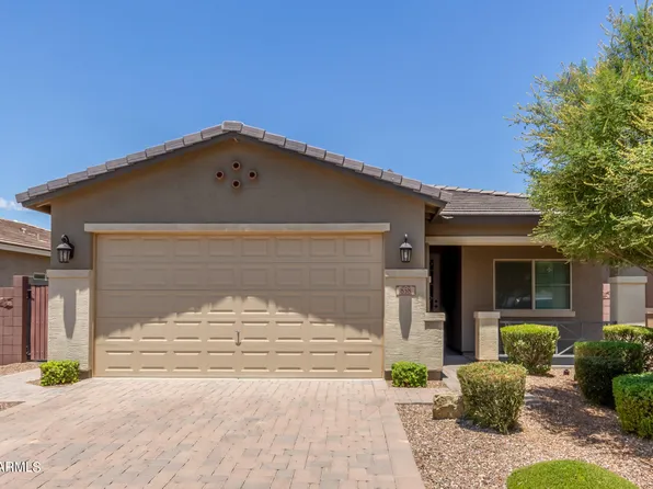 858 W LEADWOOD Avenue, San Tan Valley, AZ 85140