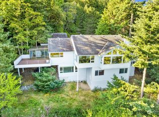 217 Sea Pines Ln, Bellingham, WA 98229