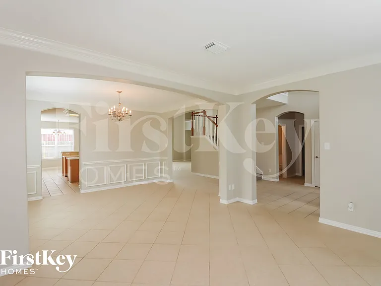 13206 Indigo Creek Ln — Photo 3