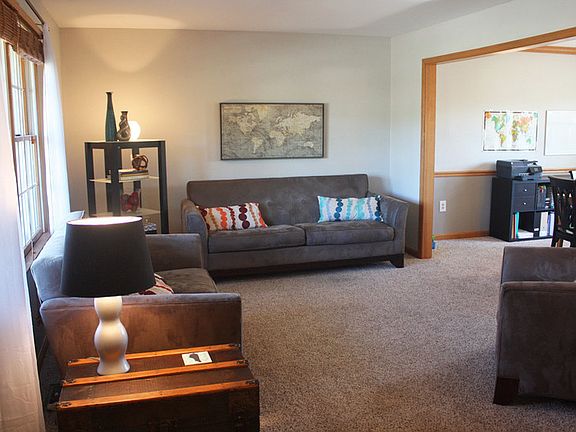 2nd image of 3267 Taylor Creek Dr