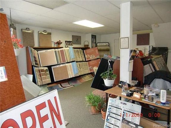 2nd image of 25648 E Huron River Dr