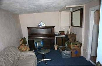4th image of 5647 Rogers Ave