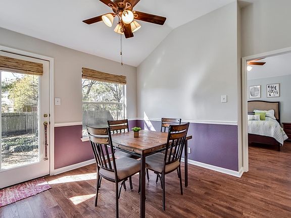 5th image of 4121 Moss Hollow Dr