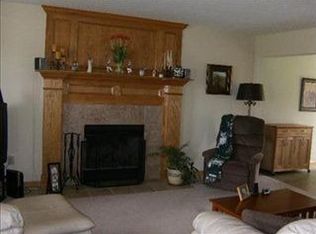 821 Queens Gate Way, Wadsworth, OH 44281