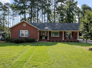 437 Dwirewood Dr, Fayetteville, NC 28303
