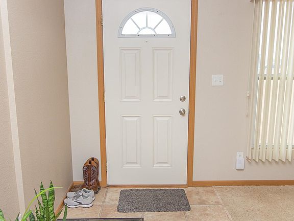 3rd image of 71813 Calabria Dr