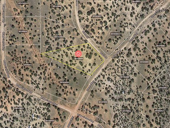 4th image of 57712 N Brichta Dr