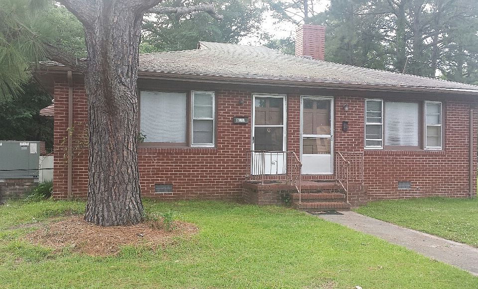 1st image of 822 Van Norden St