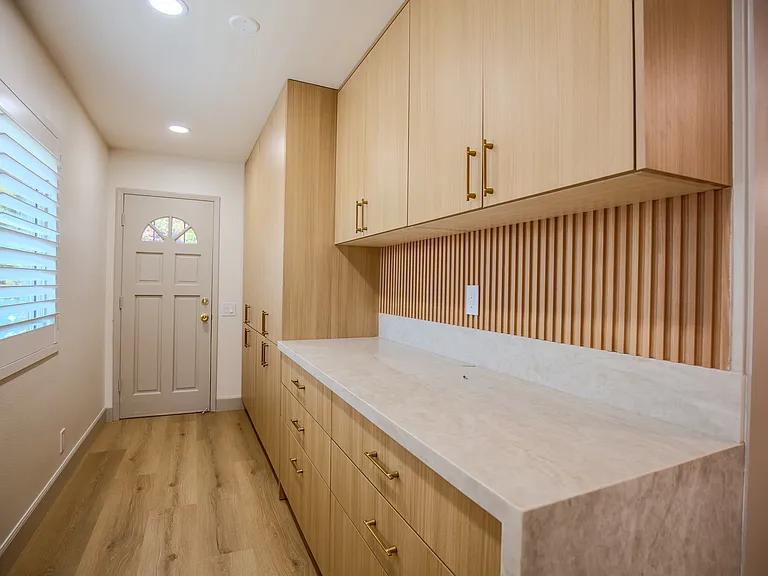 8983 Nightingale Ave — Photo 9