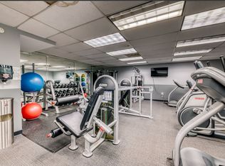 6030 N Sheridan Rd APT 1408, Chicago, IL 60660