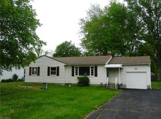 2751 Trinity Ct, Avon, OH 44011