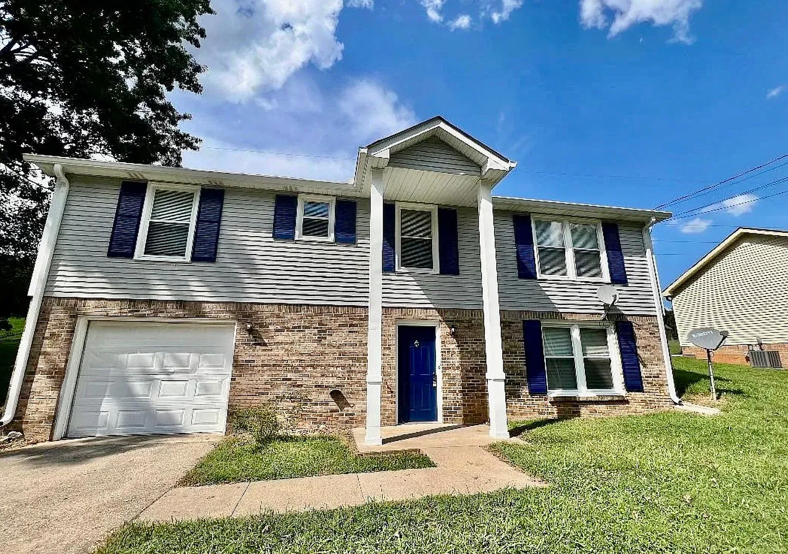 Available November 1st! 4 Bedroom, 2.5 Bath Home Off Dunbar Cave Rd! — Photo 1
