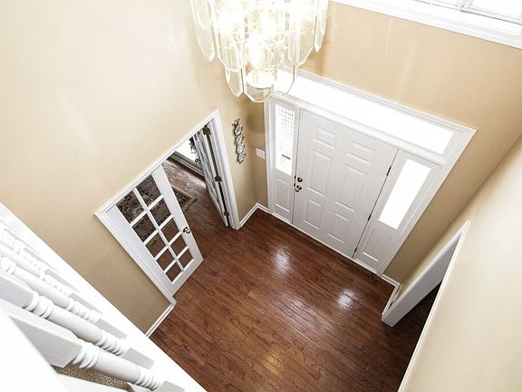 2nd image of 1570 Ox Bridge Ct