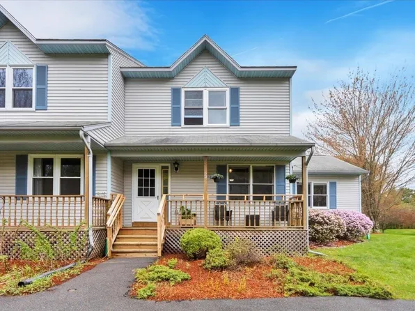 11 Craftsbury Court #24, Essex, VT 05452