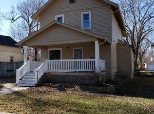 508 W Willow Ln, Ottawa, KS 66067