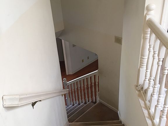 4th image of 202 Brewster Path