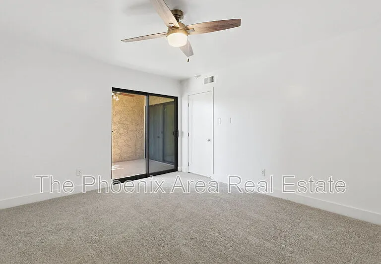 4950 N Miller Rd #244 — Photo 16
