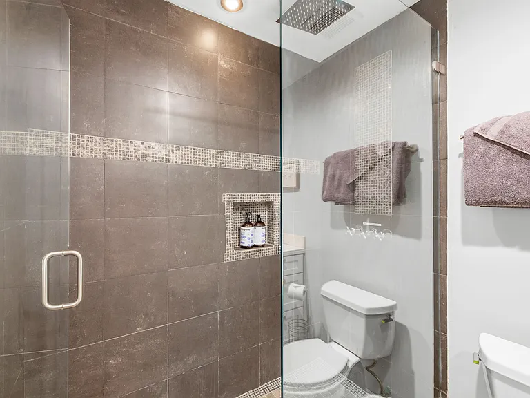 2994 Bayside Walk — Photo 34