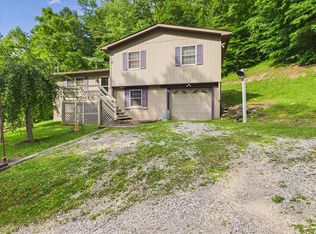 2508 Rock Run Rd, Saint Marys, WV 26170