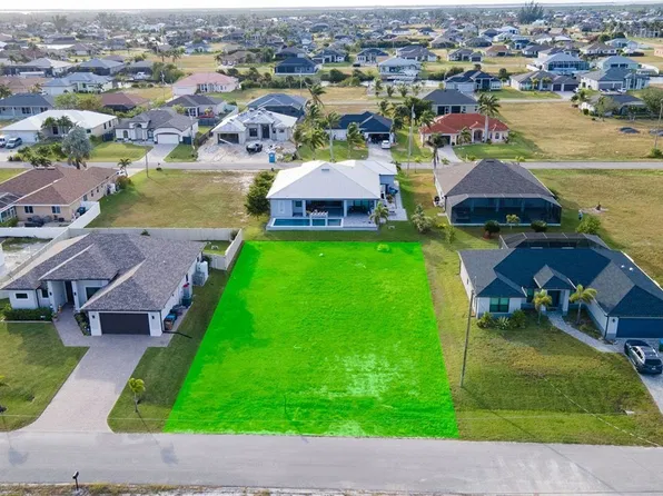 1024 NW 33rd Ave, Cape Coral, FL 33993