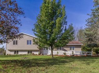 1404 S Waverly Rd, Eaton Rapids, MI 48827