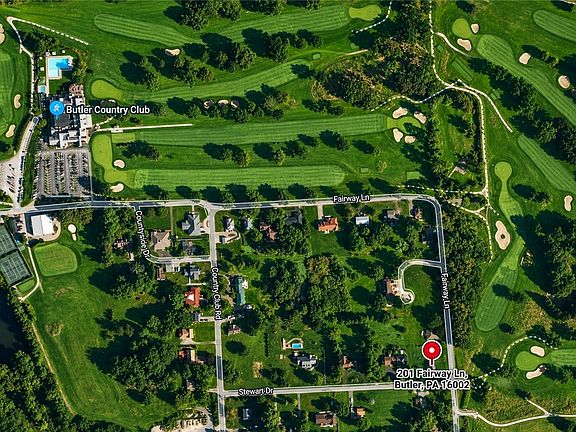 5th image of 201 Fairway Ln