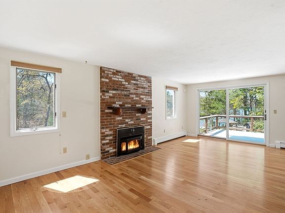 4th image of 763 Santuit Newtown Rd