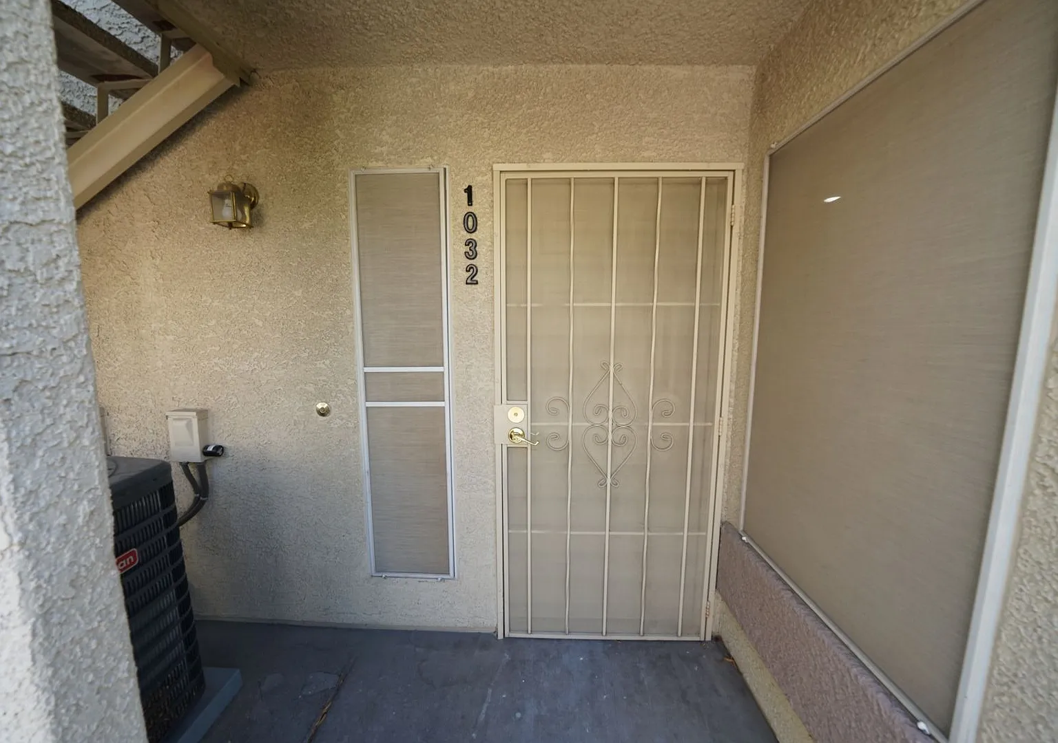 Showings Available Now — Photo 3