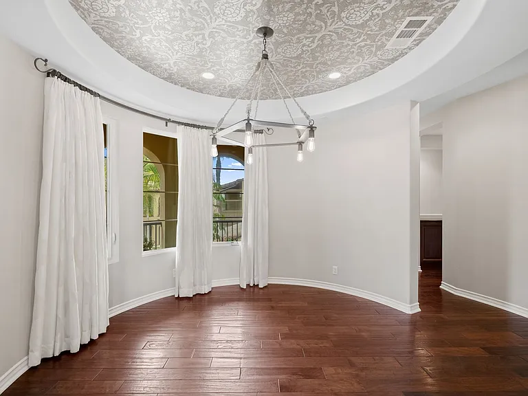 7973 Osuna Cir — Photo 14