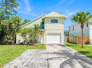 2420 Southridge Rd, Delray Beach, FL 33444